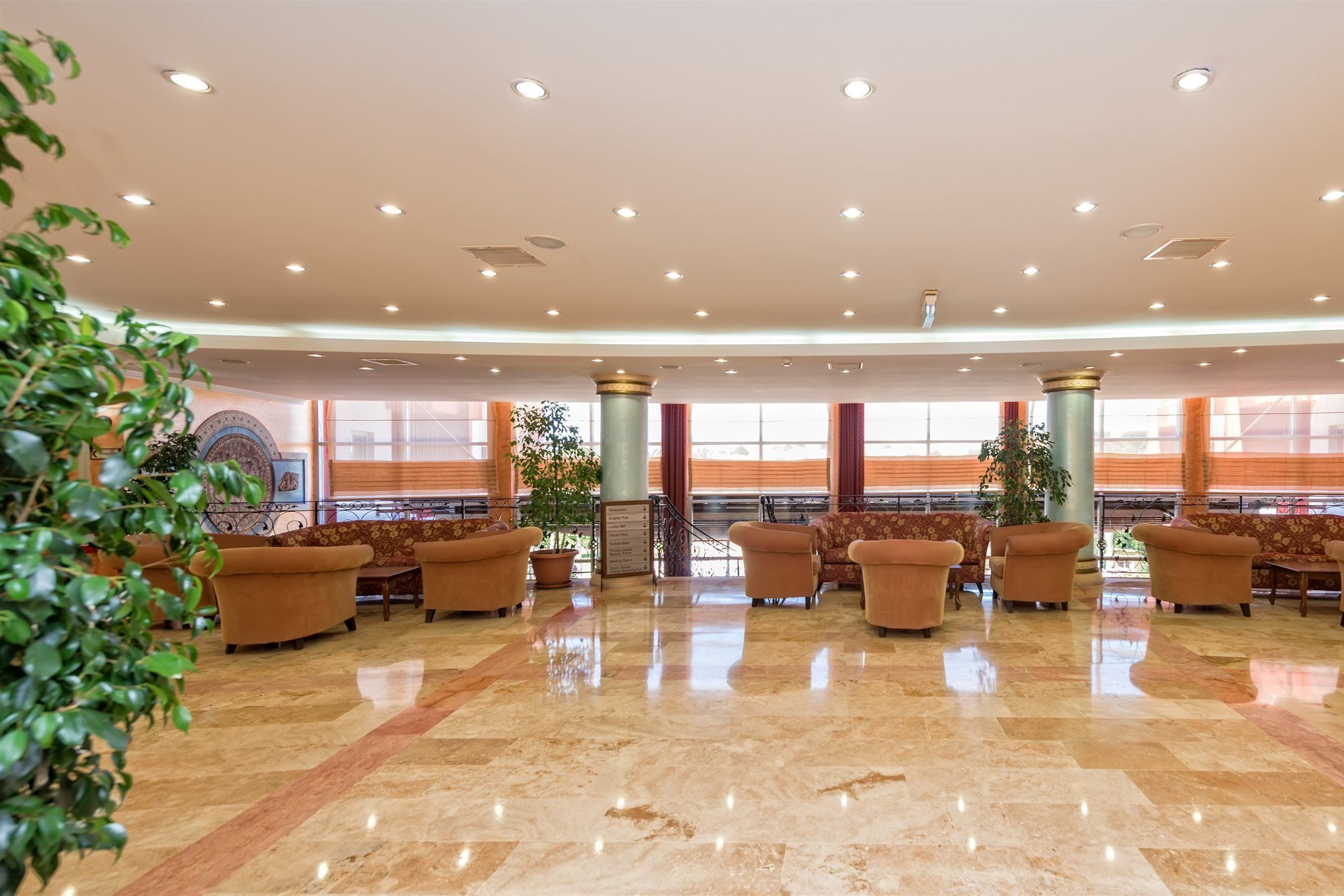 Royal Atlantis Beach Side Exterior photo